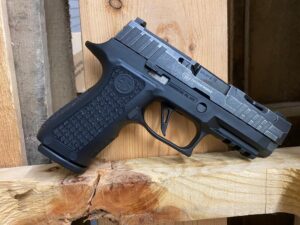 Buy P320 Xcompact Spectre 9mm 15 + 1